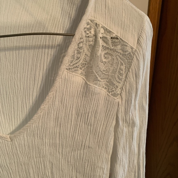 U2B 100% RAYON LONG SLEEVE TOP 17-18” PTP - Picture 3 of 5